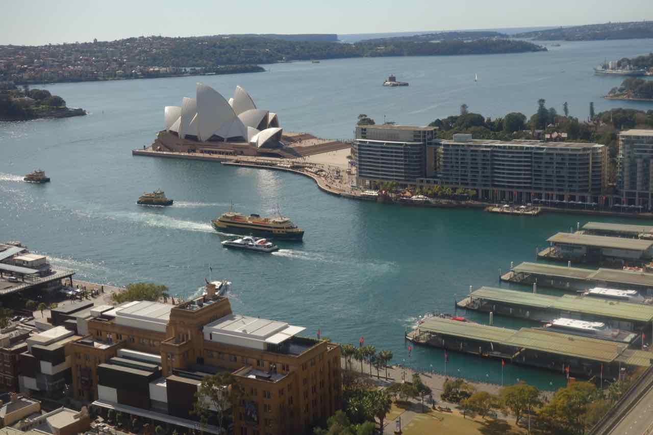 Sydney Opera House and harbor
