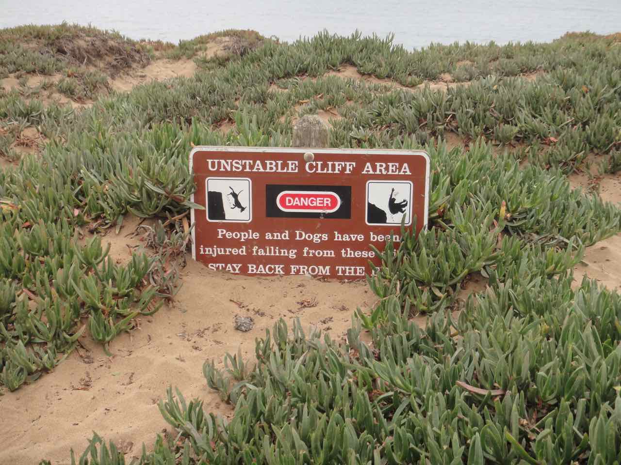 Cliff danger sign San Francisco