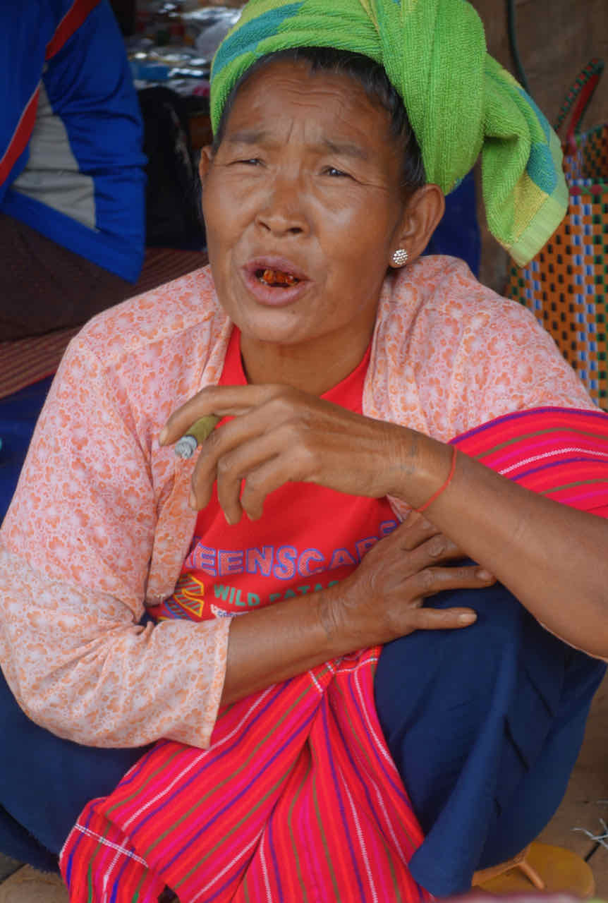 Betel quid woman Myanmar