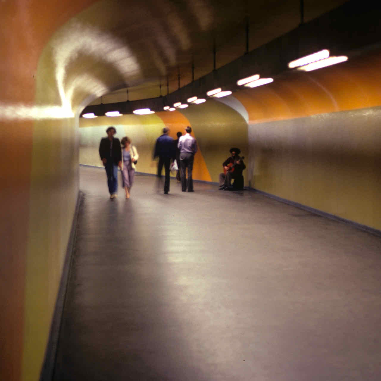 Metro hallway Paris