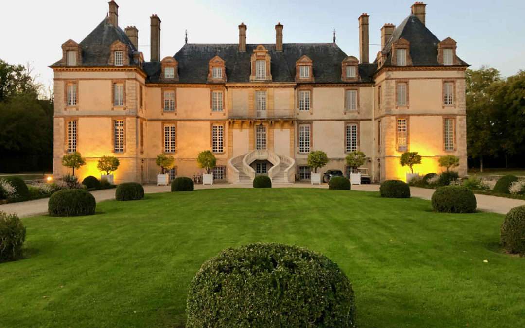 Historic châteaux near Paris