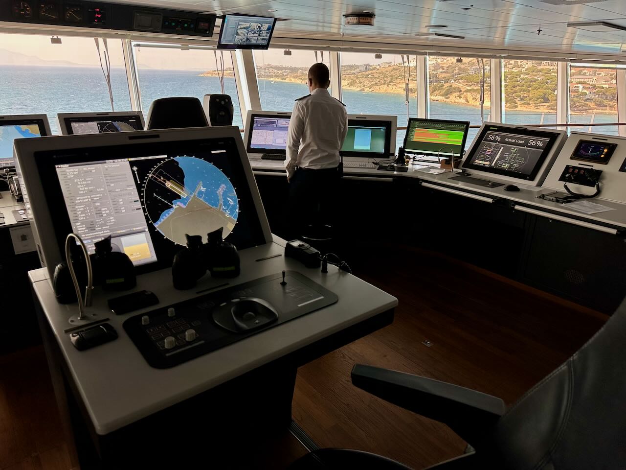 Seabourn Encore bridge